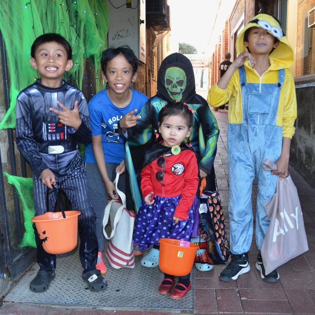 Social photos Halloween 2024