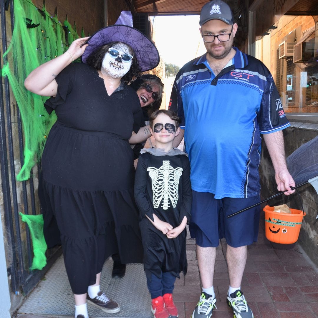 Social photos Halloween 2024