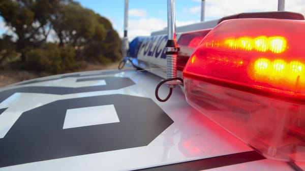 Crashes cause delays on Jervois Road, Karoonda Highway