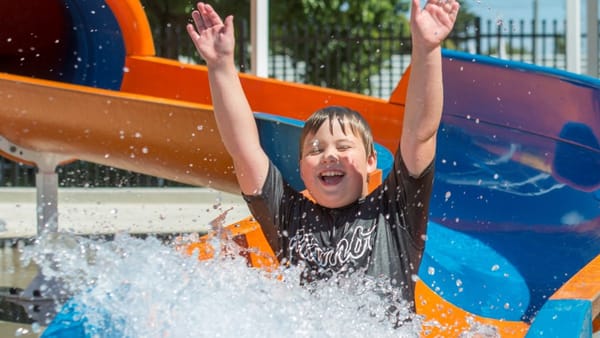 Splash back into the Murray Bridge swimming centre