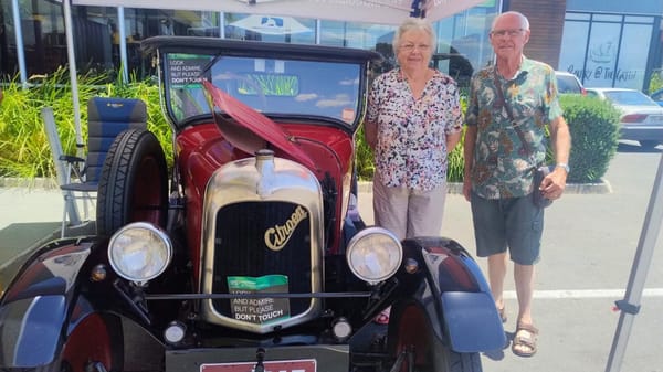 Century-old Bubsie the Citroen visits Murray Bridge