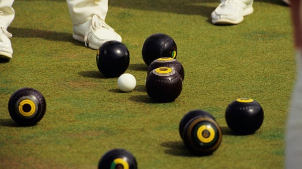 Sports reports: Murray Bridge Bowling Club's reign at the top continues