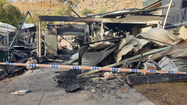 Fire at Sunnyside destroys two houses