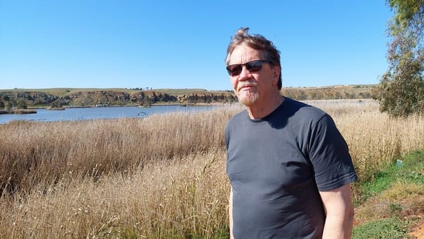 River Murray's health is worsening, but Paiwalla volunteers are fighting the current