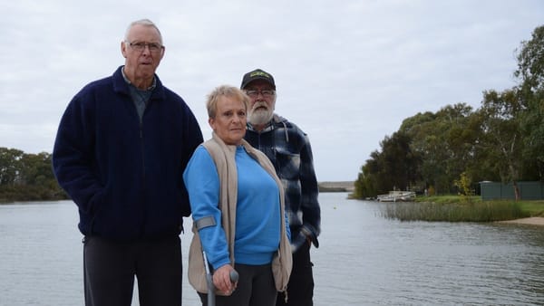 Locals rally to oppose Wildens Way sale