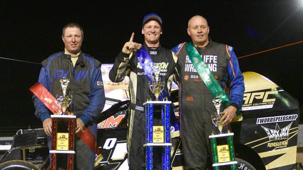 Sports reports: Queenslander takes modlite gold at Murray Bridge Speedway