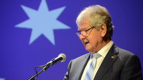 Murray Bridge’s mayor is about to retire – now what happens?