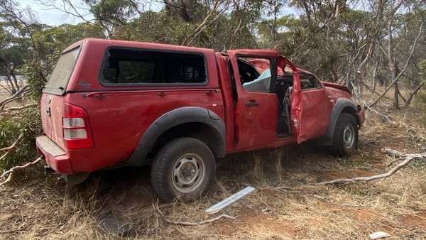Victorian man killed in Karoonda Highway crash