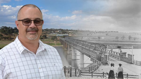 Remixed photos bring Murray Bridge’s past and present together