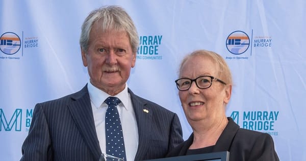 Australia Day award nominations open in Murray Bridge, Coorong