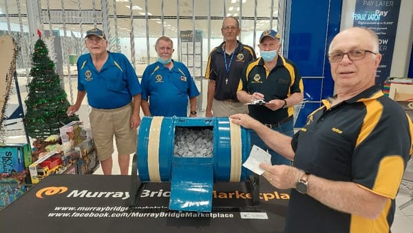 Murray Bridge Lions Club Christmas raffle drawn