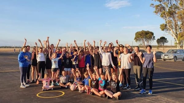 Tailem Bend Netball Club seeks donations as it rebounds from email scam