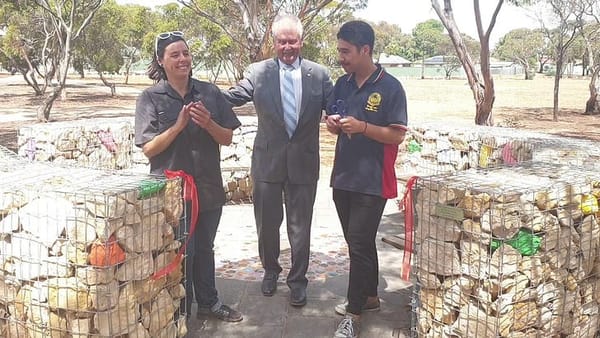 What's with the doughnut artwork at Rotary Jubilee Park, anyway?
